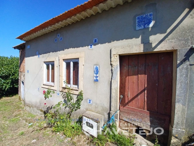 Moradia T3 para Venda em Casais e Alviobeira Foto 44