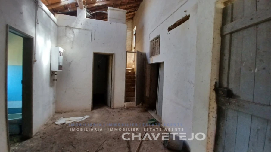 Moradia T3 para Venda em Casais e Alviobeira Foto 34