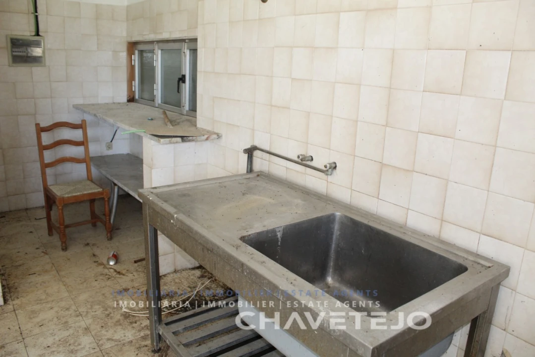 Negócio para Venda em Carregueiros Foto 29