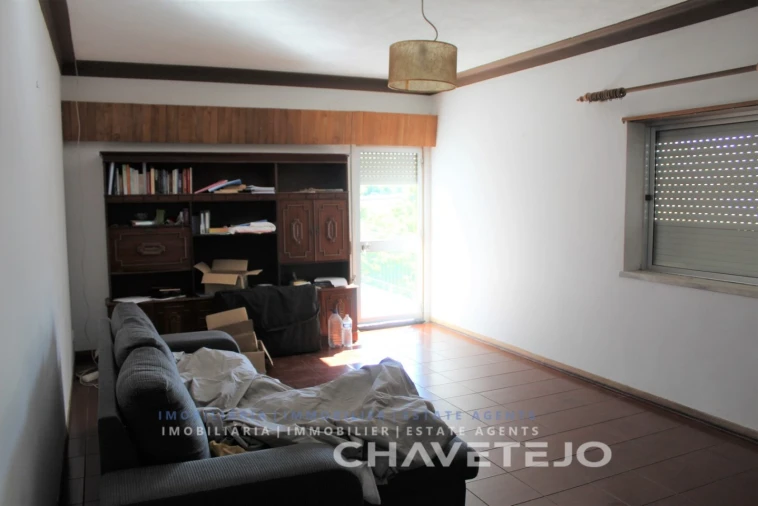 Negócio para Venda em Carregueiros Foto 12