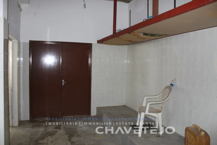 Negócio para Venda em Carregueiros Foto 25