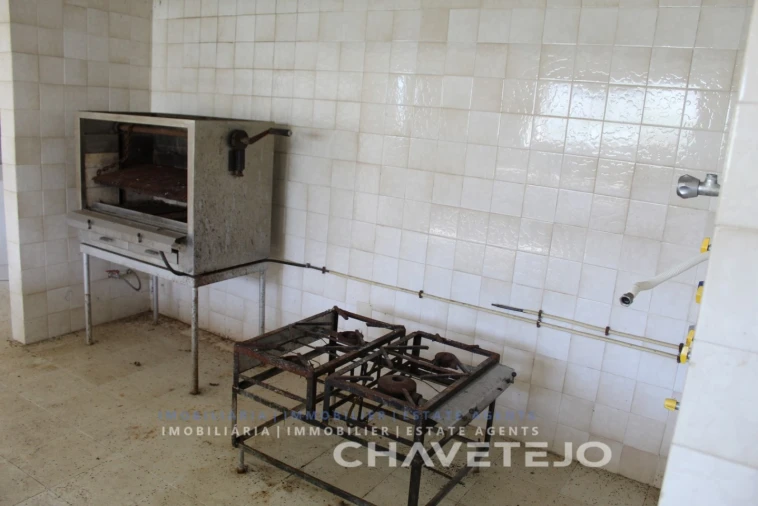 Negócio para Venda em Carregueiros Foto 31