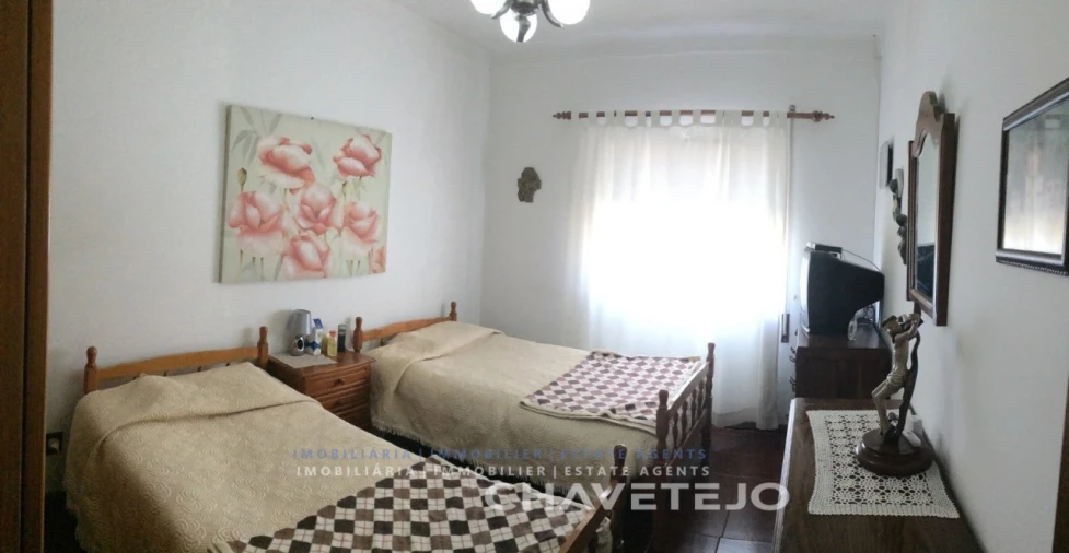 Negócio para Venda em Carregueiros Foto 17