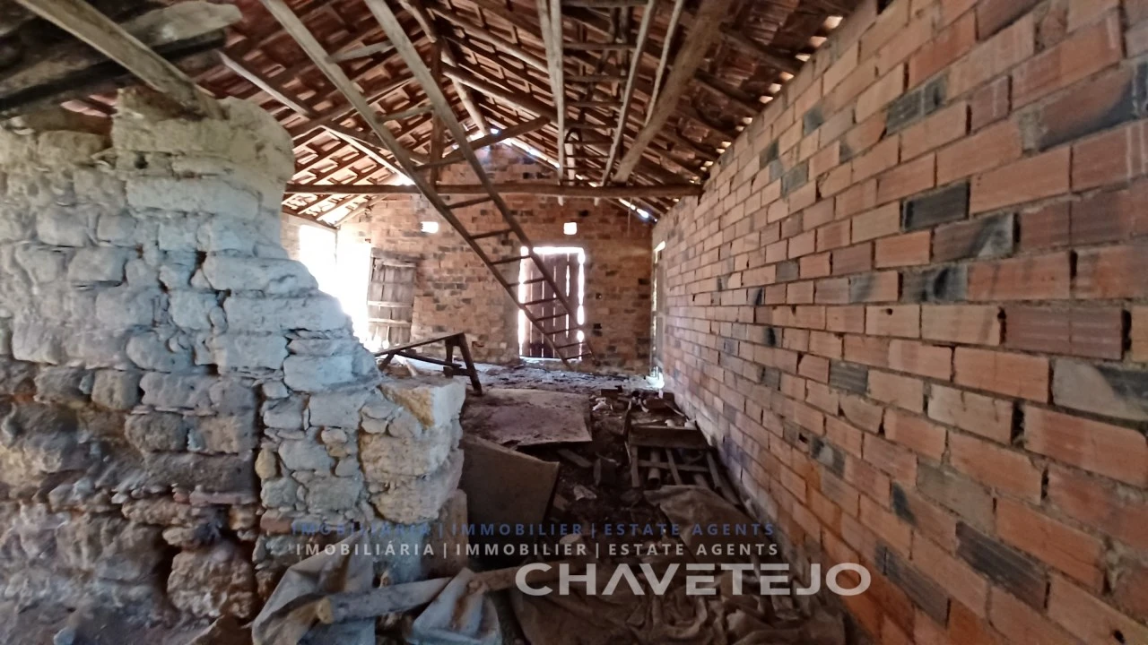 Moradia T2 para Venda em São João Baptista e Santa Maria dos Olivais Foto 18