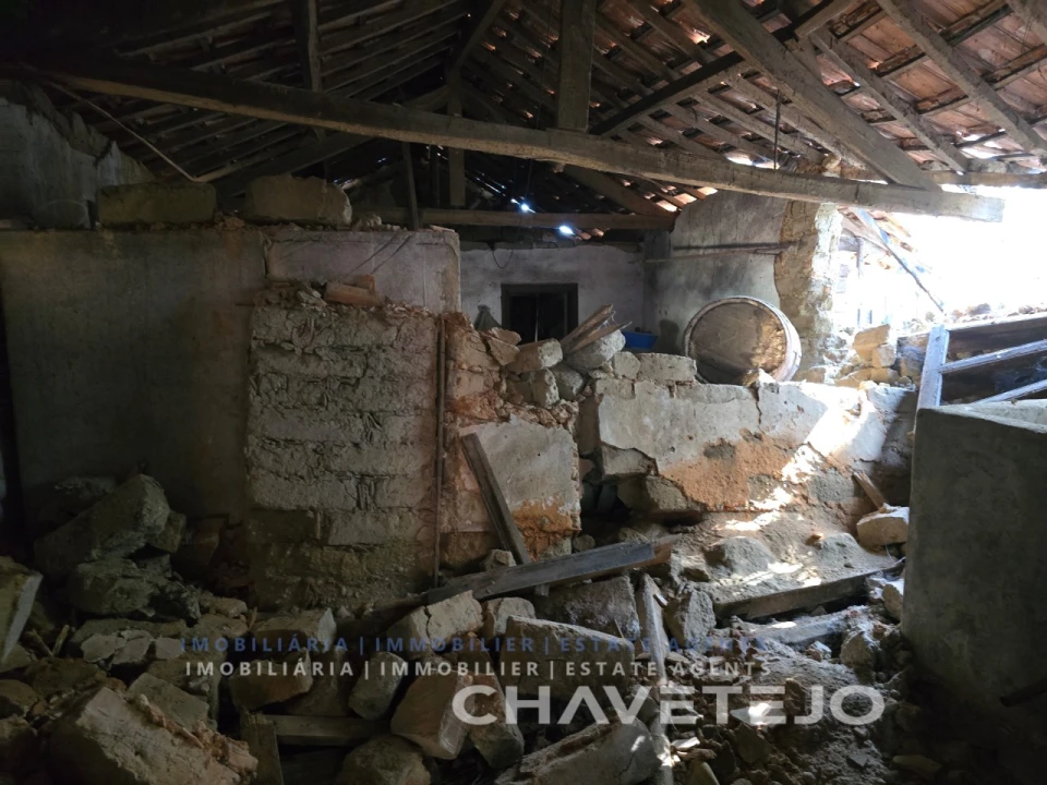 Moradia T2 para Venda em São João Baptista e Santa Maria dos Olivais Foto 19