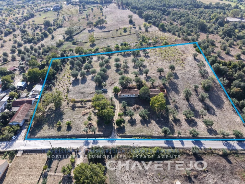Moradia T2 para Venda em São João Baptista e Santa Maria dos Olivais Foto 1