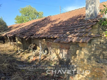 Moradia T2 para Venda em São João Baptista e Santa Maria dos Olivais