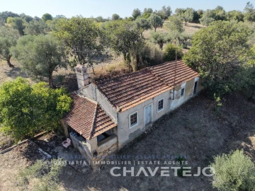 Moradia T2 para Venda em São João Baptista e Santa Maria dos Olivais