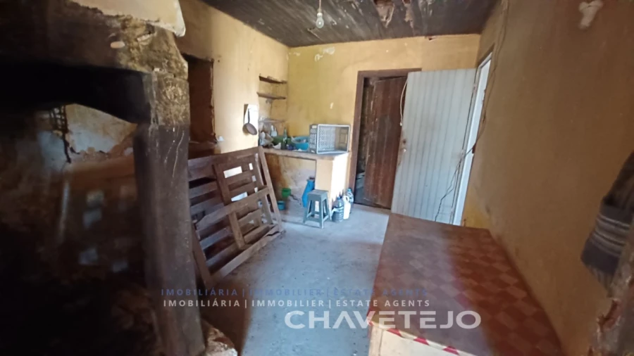 Moradia T2 para Venda em São João Baptista e Santa Maria dos Olivais Foto 13