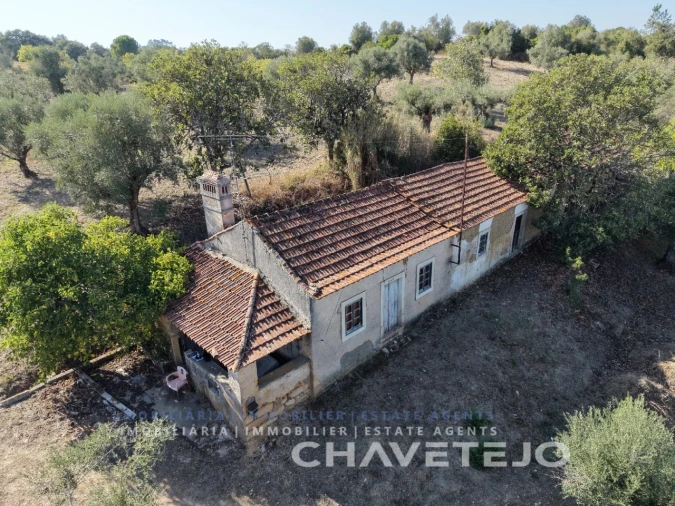 Moradia T2 para Venda em São João Baptista e Santa Maria dos Olivais Foto 2