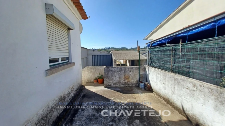 Prédio para Venda em São João Baptista e Santa Maria dos Olivais Foto 22