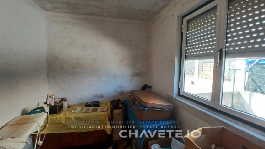 Prédio para Venda em São João Baptista e Santa Maria dos Olivais Foto 23