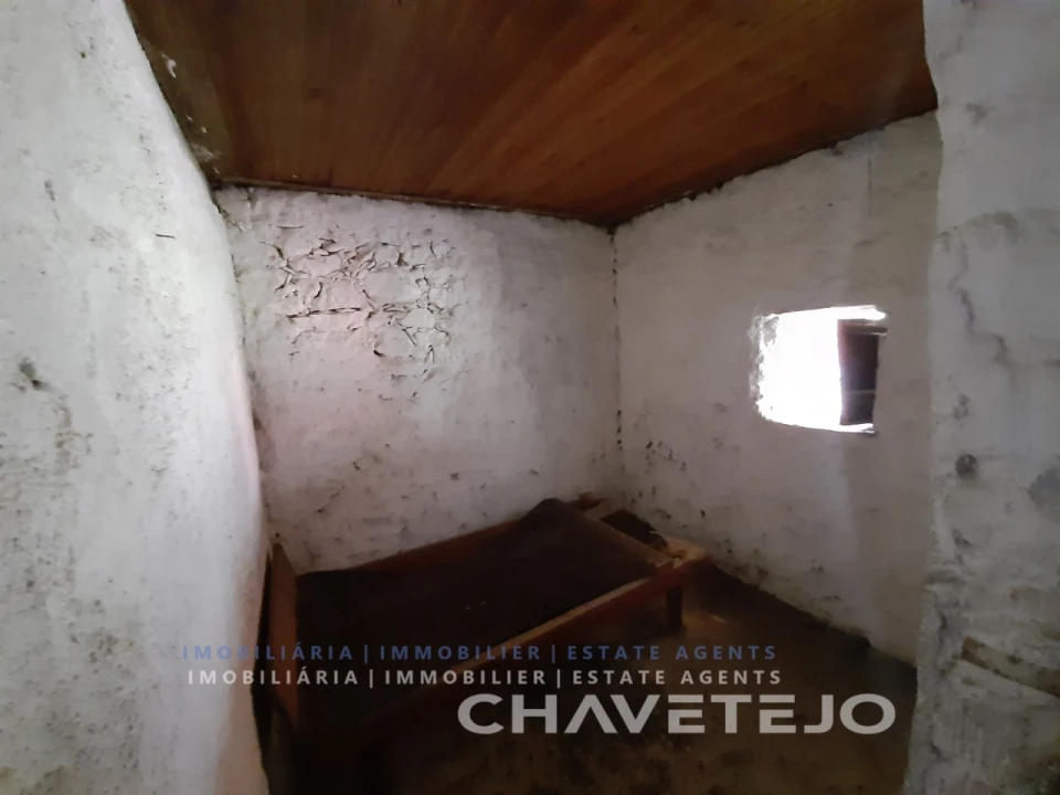 Moradia T3 para Venda em Freixianda, Ribeira do Fárrio e Formigais Foto 7