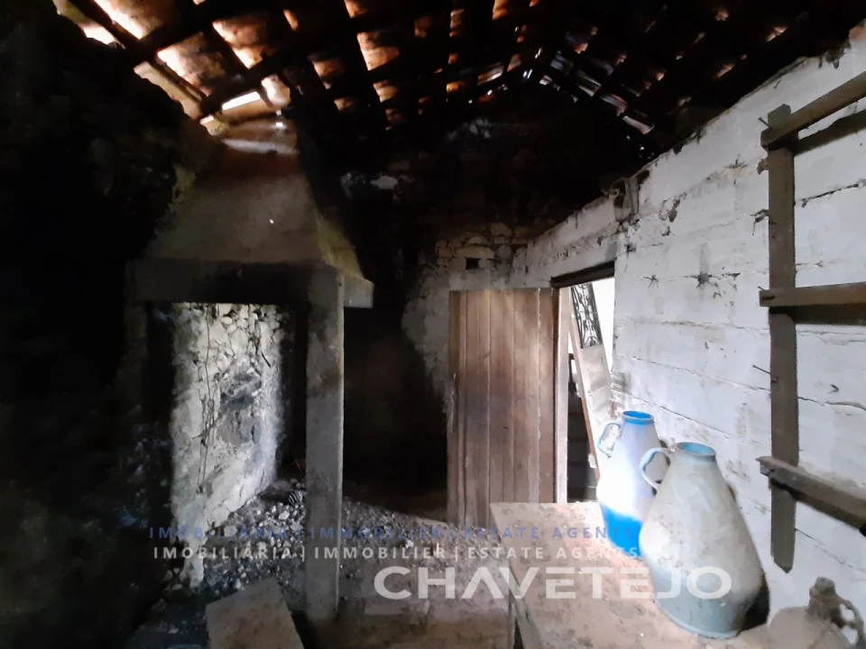 Moradia T3 para Venda em Freixianda, Ribeira do Fárrio e Formigais Foto 9