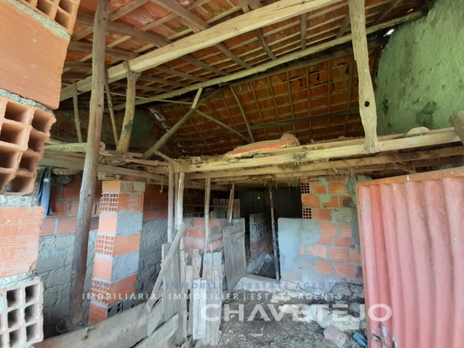 Moradia T3 para Venda em Freixianda, Ribeira do Fárrio e Formigais Foto 12