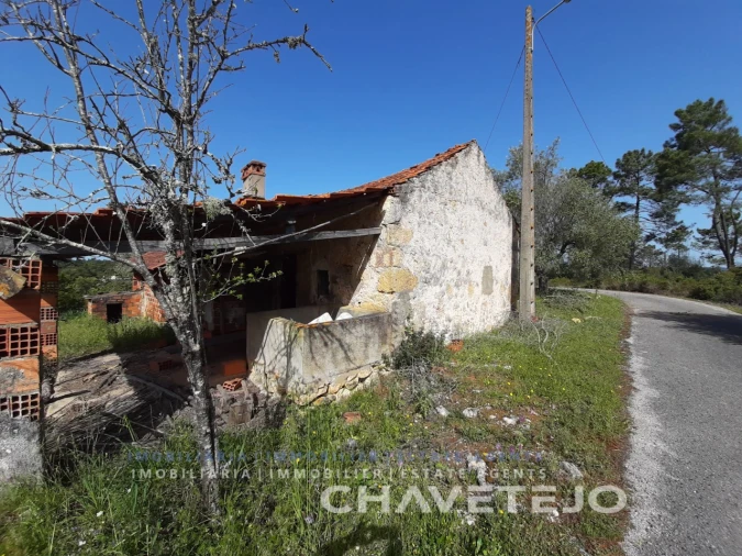 Moradia T3 para Venda em Freixianda, Ribeira do Fárrio e Formigais Foto 16