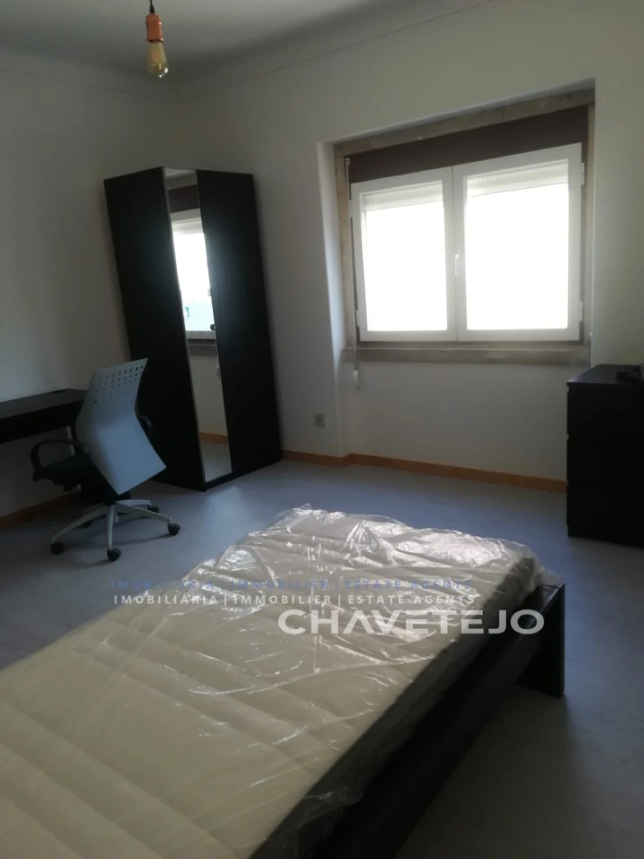 Prédio para Venda em São João Baptista e Santa Maria dos Olivais Foto 20