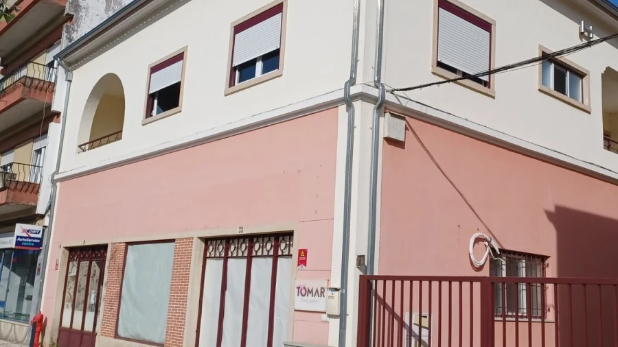 Prédio para Venda em São João Baptista e Santa Maria dos Olivais