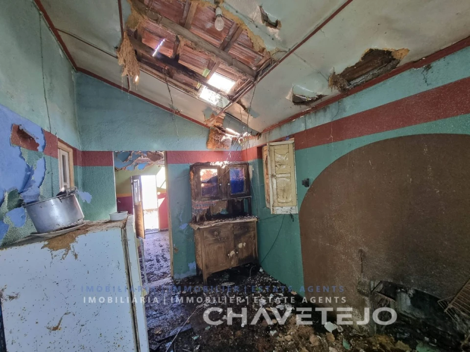 Moradia T2 para Venda em Beco Foto 7