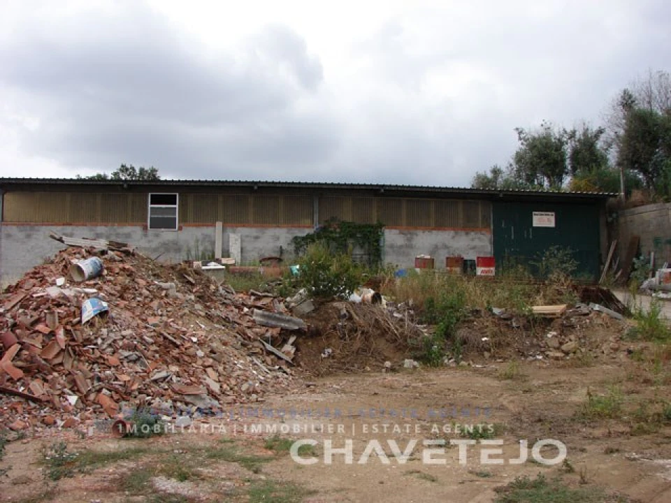 Armazém para Venda em Praia do Ribatejo Foto 2