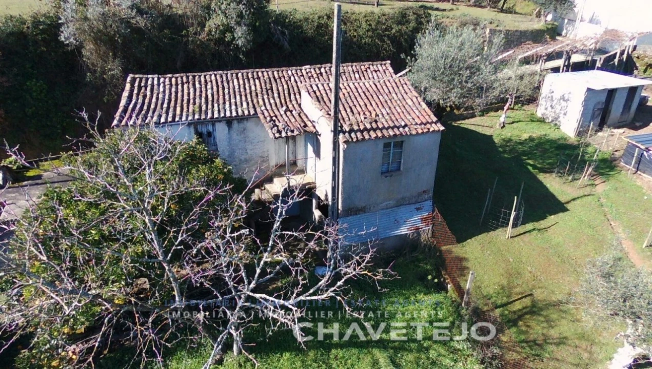 Moradia T2 para Venda em Arega Foto 2