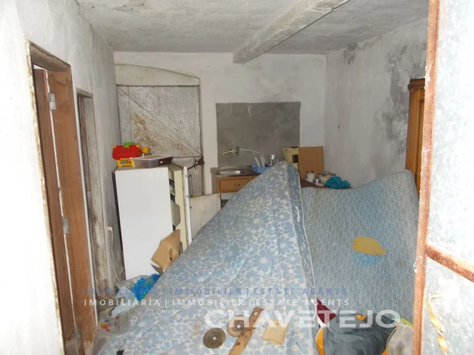 Moradia T4 para Venda em Freixianda, Ribeira do Fárrio e Formigais Foto 3