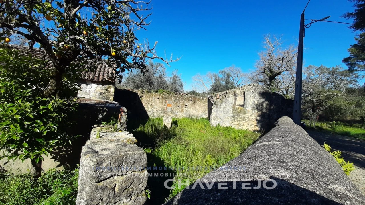 Moradia T4 para Venda em Pussos São Pedro Foto 17