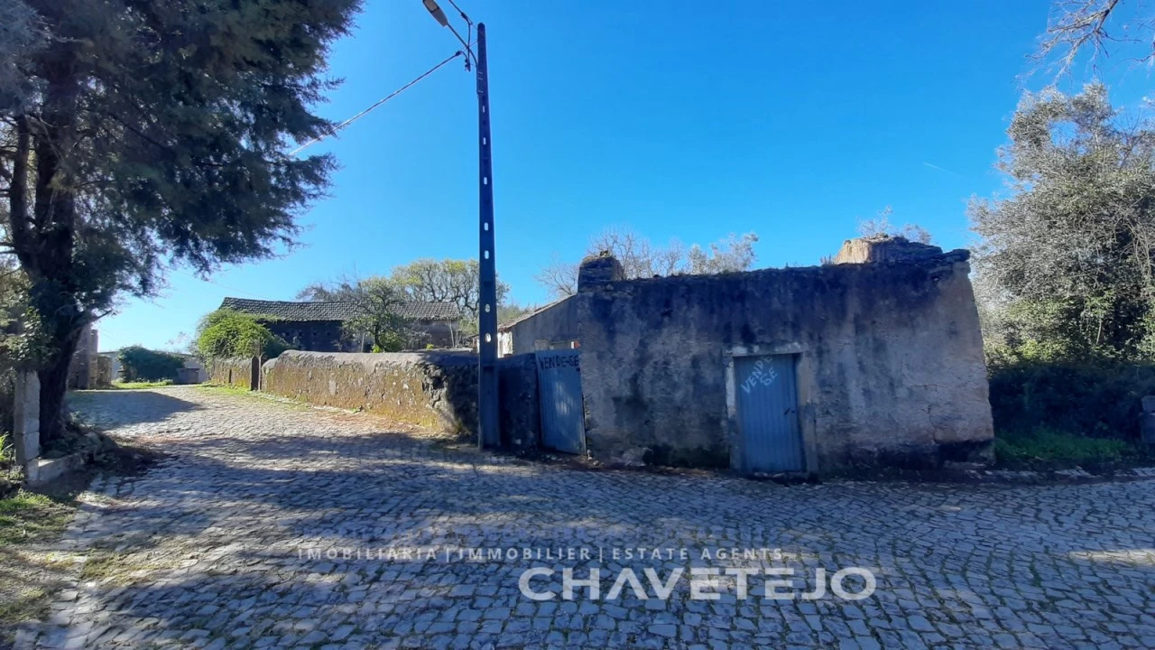 Moradia T4 para Venda em Pussos São Pedro Foto 19