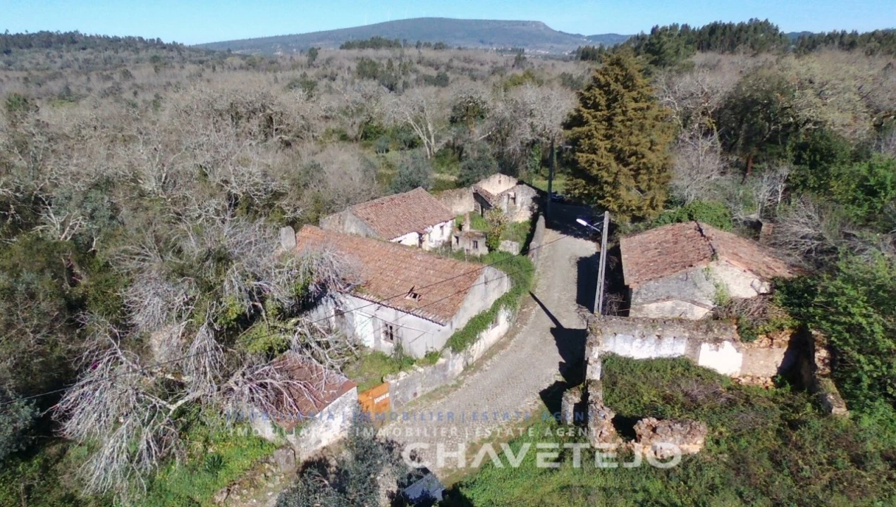 Moradia T4 para Venda em Pussos São Pedro Foto 26