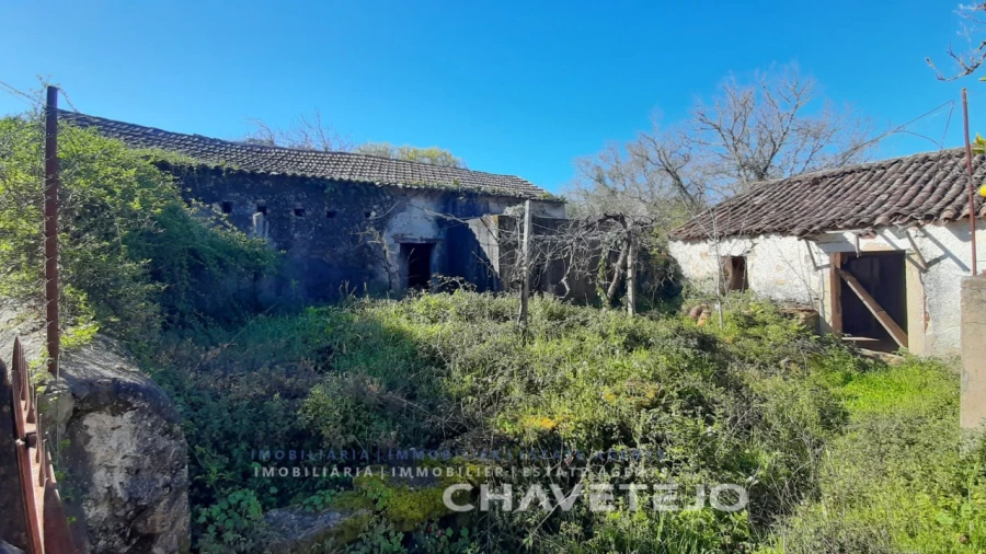 Moradia T4 para Venda em Pussos São Pedro Foto 16