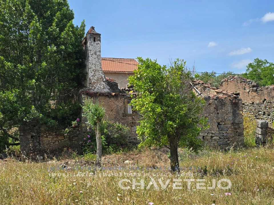Moradia T2 para Venda em Areias e Pias Foto 7