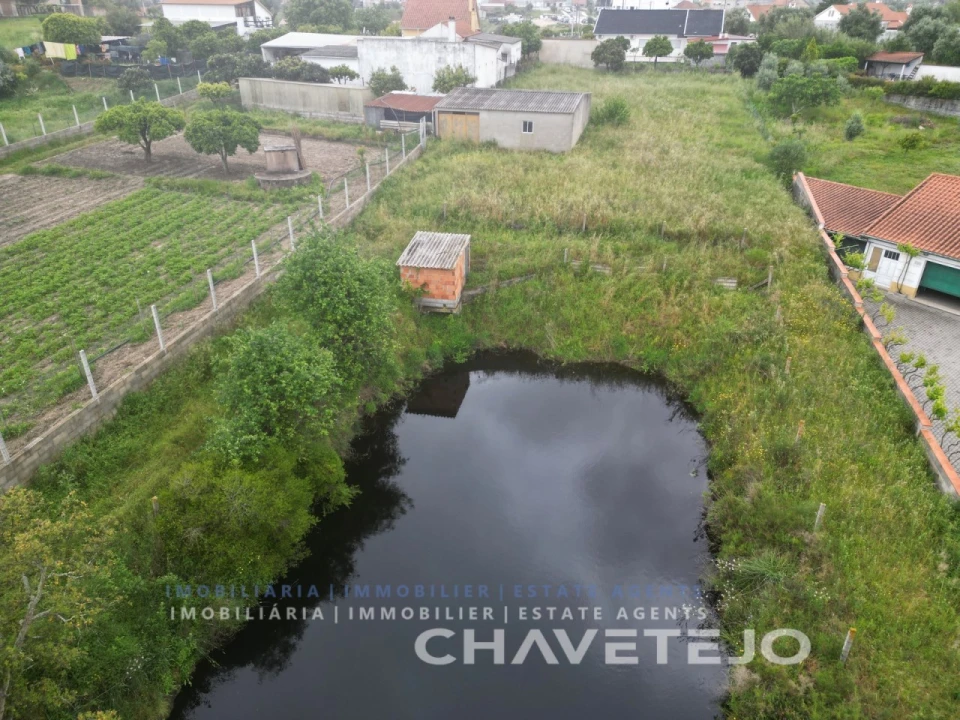 Terreno para Venda em Casais e Alviobeira Foto 10