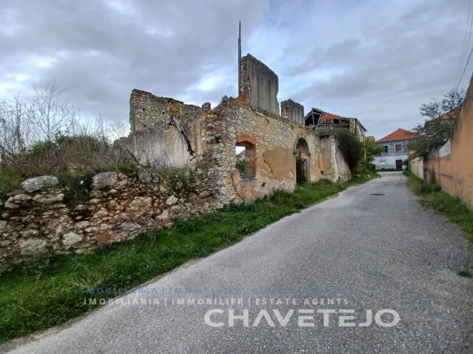 Prédio para Venda em Madalena e Beselga Foto 5