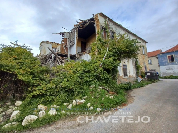 Prédio para Venda em Madalena e Beselga Foto 6