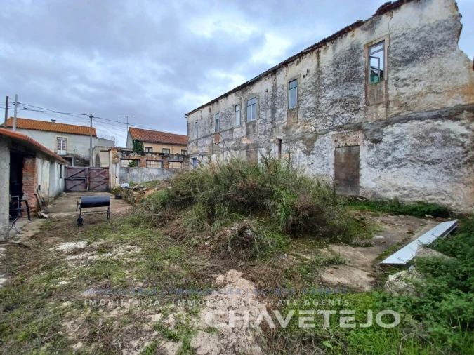 Prédio para Venda em Madalena e Beselga Foto 14