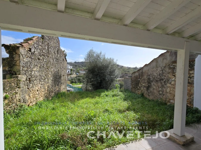 Moradia T2 para Venda em Carregueiros Foto 31