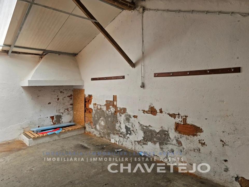 Armazém para Venda em São João Baptista e Santa Maria dos Olivais Foto 5