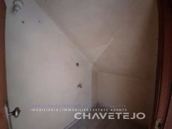 Moradia T3 para Venda em Olalhas Foto 28