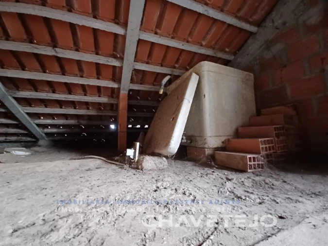 Moradia T3 para Venda em Olalhas Foto 35