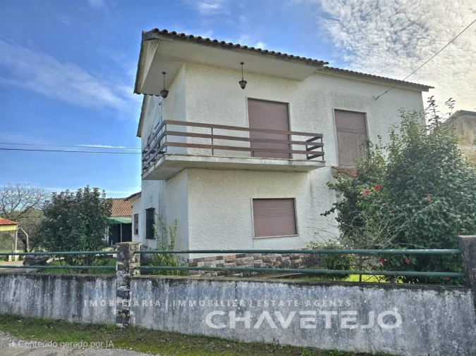 Moradia T3 para Venda em Olalhas Foto 4