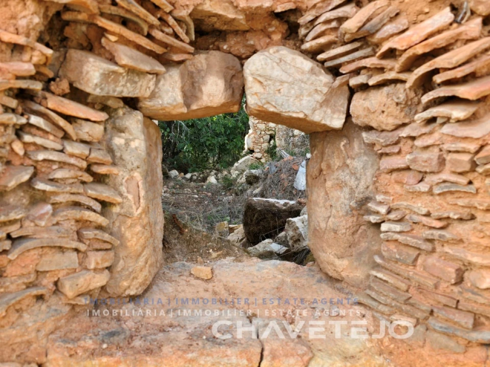 Moradia para Venda em Chãos Foto 5