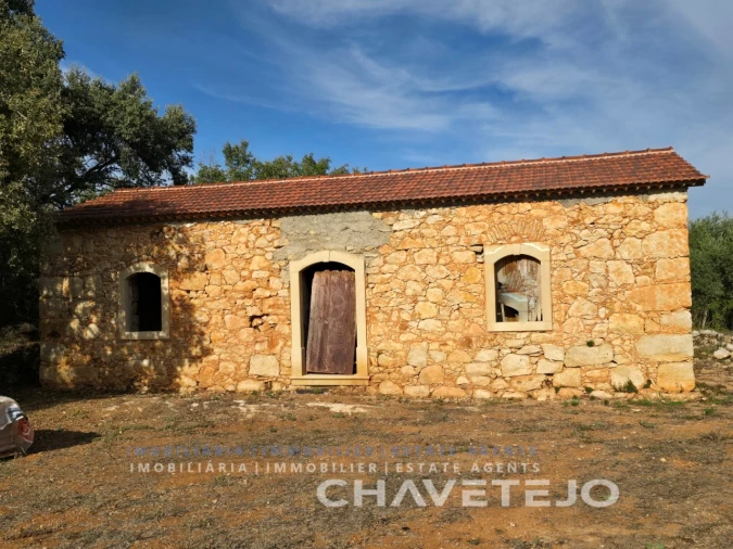 Moradia para Venda em Chãos Foto 2