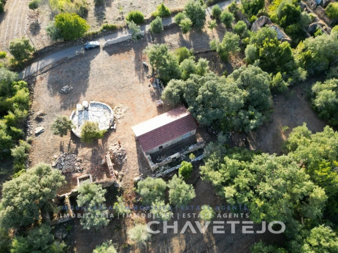 Moradia para Venda em Chãos Foto 8