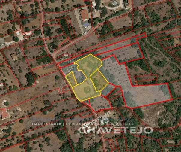 Moradia para Venda em Chãos Foto 16