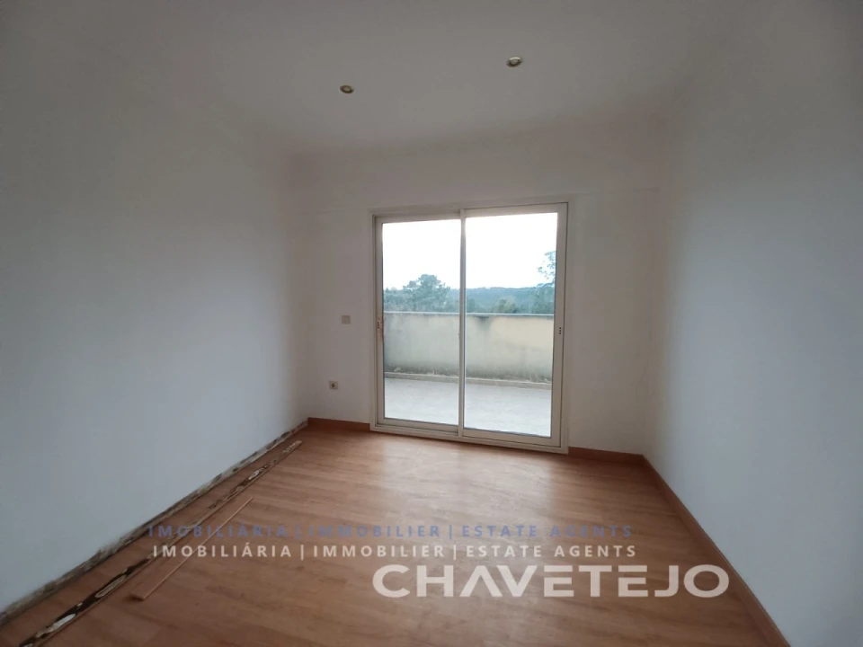 Moradia T3 para Venda em Além da Ribeira e Pedreira Foto 29