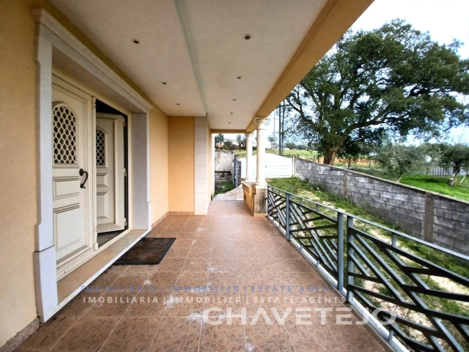 Moradia T3 para Venda em Além da Ribeira e Pedreira Foto 7