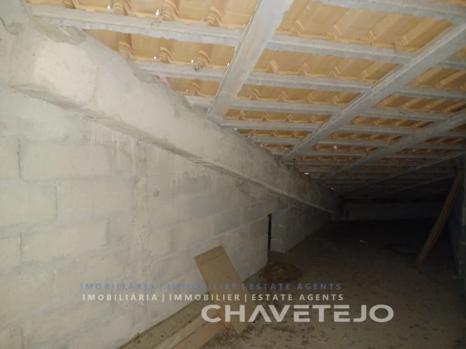 Moradia T3 para Venda em Além da Ribeira e Pedreira Foto 35