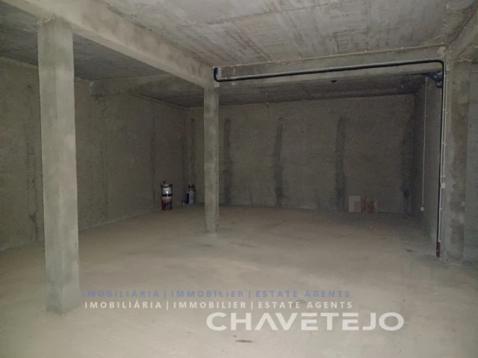 Moradia T3 para Venda em Além da Ribeira e Pedreira Foto 41