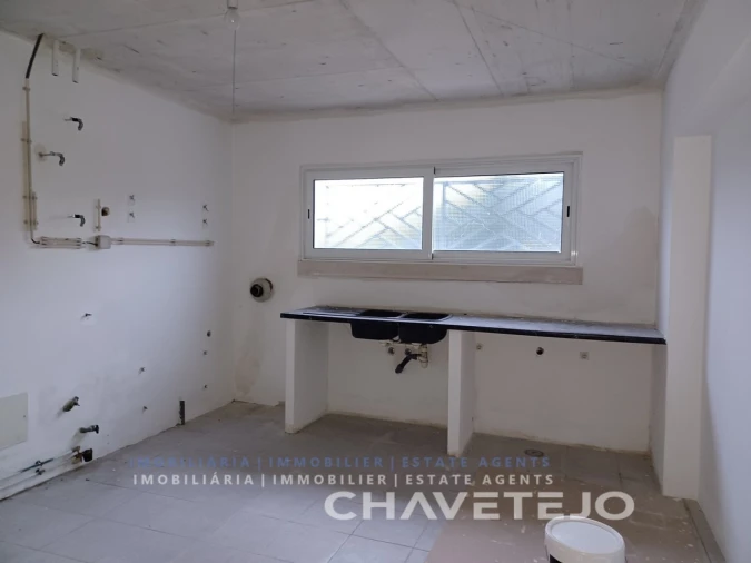 Moradia T3 para Venda em Além da Ribeira e Pedreira Foto 45