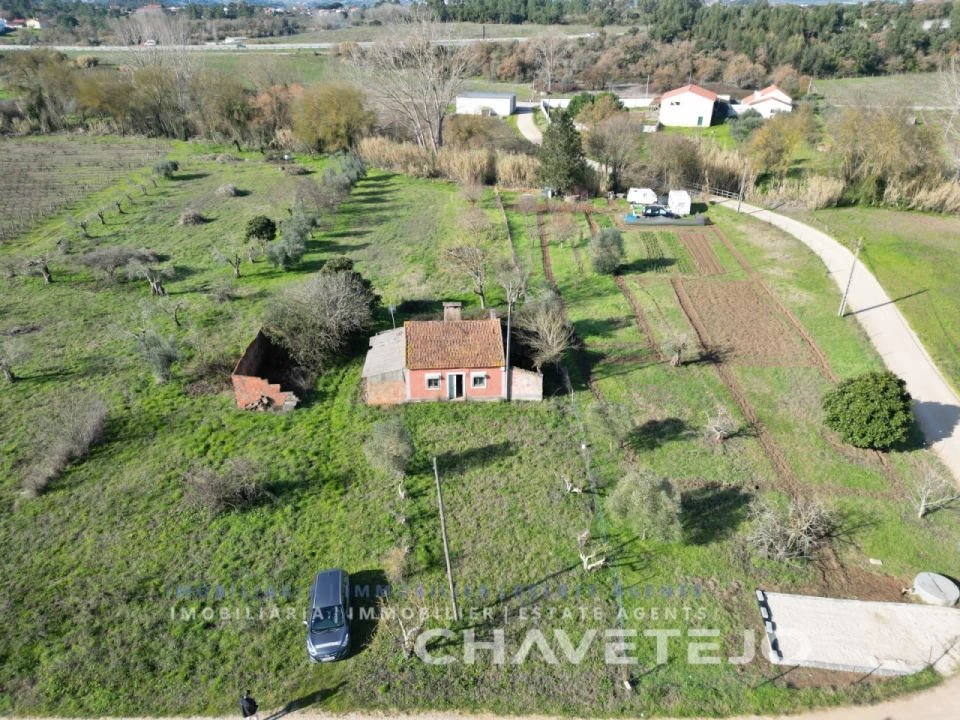 Moradia T2 para Venda em São Pedro de Tomar Foto 23